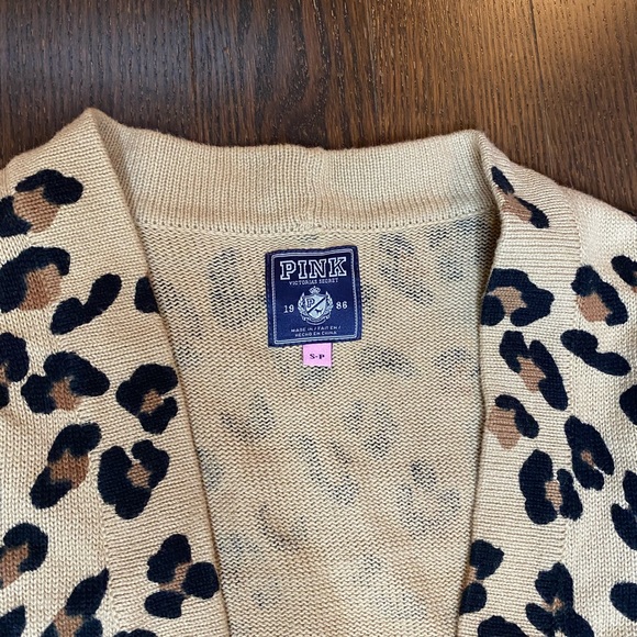 Victoria Secret Pink Cardigan - Picture 4 of 5